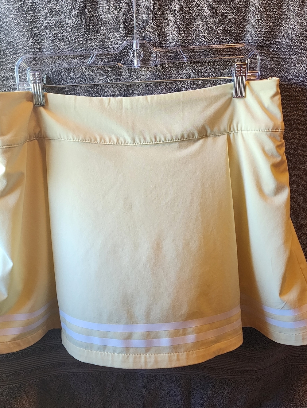 Calia 15" Yellow Golf Skort with White Trim NWT Never Worn